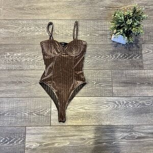 Lulus Flirty Feelings Mauve Purple Velvet Bodysuit